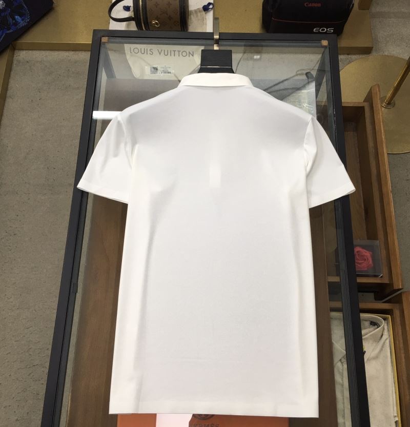 Unclassified Brand T-Shirts